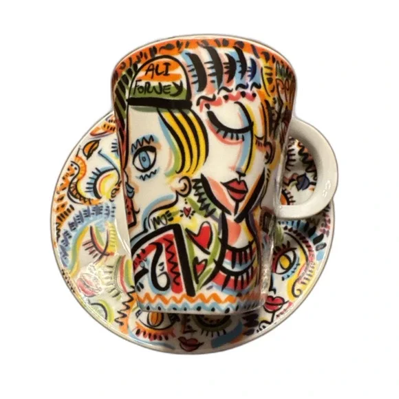 Nespresso x Justin Teodoro Mug Home with Heart Graphic Doodles Porcelain 2022 - Picture 2 of 5